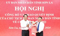  Sạt lở đất đá, quốc lộ 6 ách tắc nghiêm trọng 第5张