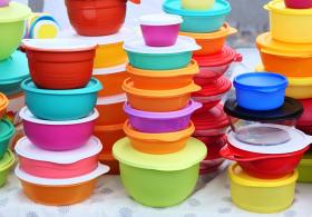 Tượng đài sụp đổ: Tupperware, từ đế chế nhà bếp đến bờ vực phá sản  第12张