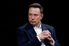 Ông Elon Musk tố Google 'phong sát' ông Trump