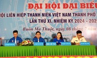  Thanh niên dân tộc Mường khởi nghiệp thoát nghèo nhờ nuôi đà điểu 