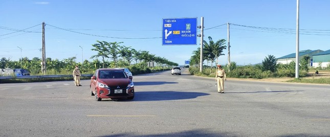  Thanh Hoá tăng cường xử lý đua xe, vi phạm nồng độ cồn tại các điểm du lịch 第3张