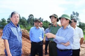 Chủ tịch Bình Định: Hoàn trả lại các tuyến đường địa phương bị hỏng, do xe tải thi công cao tốc Bắc – Nam