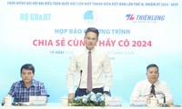  Nghệ An chi hơn 1,2 tỷ đồng khen thưởng học sinh đạt điểm cao thi tốt nghiệp THPT 