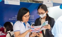  Tuyển sinh ĐH 2024 tại TPHCM: Ngành chạm ngưỡng 29 điểm, ngành tăng điểm đột biến 第3张