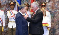  Tổng Bí thư, Chủ tịch nước Tô Lâm gặp Lãnh tụ Cách mạng Cuba, Đại tướng Raúl Castro Ruz 第8张