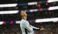  Ronaldo giúp Bồ Đào Nha ngược dòng, tạo cột mốc mới trong sự nghiệp 第8张