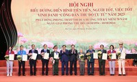  Nguyên Bí thư Hà Nội Phạm Quang Nghị được đề nghị xét tặng danh hiệu &apos;Công dân Thủ đô ưu tú&apos; 