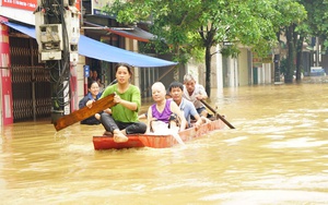 Tổng Biên tập Báo NTNN/Dân Việt: Phát động chương trình kêu gọi hỗ trợ đồng bào vùng lũ  第20张