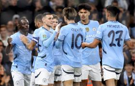 Man City, Chelsea dễ dàng đi tiếp ở Cúp Liên đoàn Anh  第1张