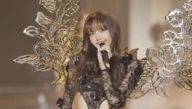 Lisa BlackPink gây sốt khi trình diễn tại Victoria’s Secret 2024  第2张