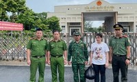  &apos;Nữ quái&apos; đưa hình ảnh kho hàng chứa đầy bia để lừa tiền tỷ của đối tác 第9张